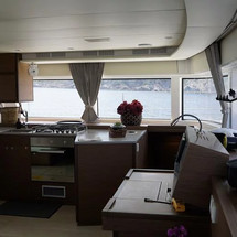 Lagoon 52