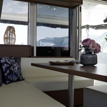 Lagoon 52