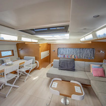 Hanse 675