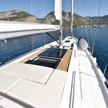 Hanse 675