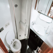 Sunseeker Predator 64