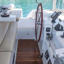 Lagoon 500