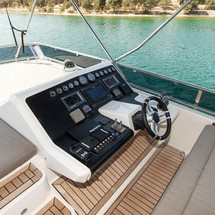 Galeon 640 FLY
