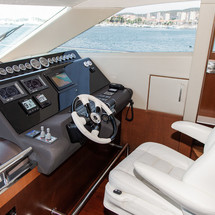 Galeon 640 FLY