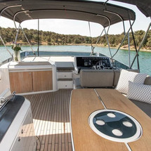 Galeon 640 FLY