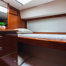 Riviera 5000 Sport Yacht
