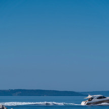 Riviera 5000 Sport Yacht