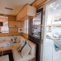 Lagoon 52