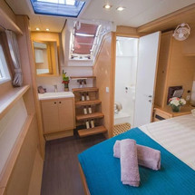 Lagoon 52