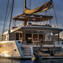Lagoon 52