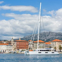 Lagoon 620