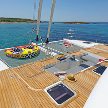 Lagoon 560