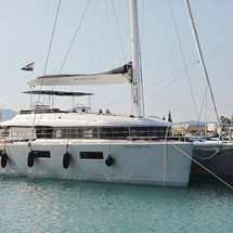 Lagoon 620