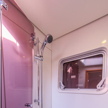 Lagoon 620