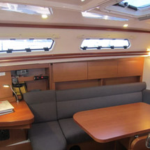 Hanse 325