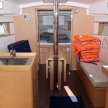 Beneteau Oceanis 35.1