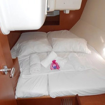 Beneteau Oceanis 37