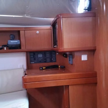Beneteau Oceanis 37