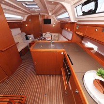 Bavaria 37 Cruiser
