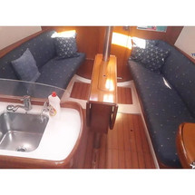 Beneteau Oceanis 323