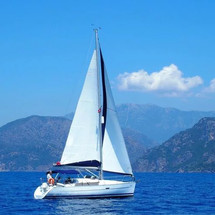 Beneteau Oceanis 323
