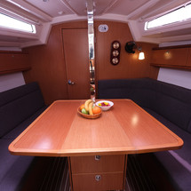 Bavaria 33 Cruiser