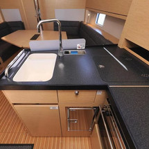 Hanse 418