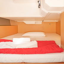 Beneteau Oceanis 38.1
