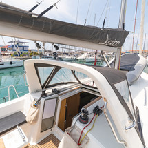 Beneteau Oceanis 38.1