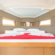 Beneteau Oceanis 38.1
