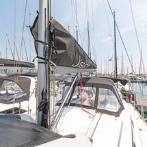 Beneteau Oceanis 38.1