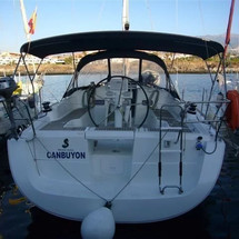 Beneteau Oceanis 37