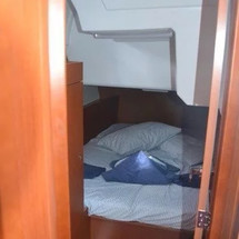 Beneteau Oceanis 38.1