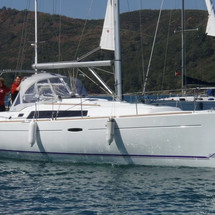 Beneteau Oceanis 37