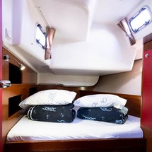 Beneteau Oceanis 50 Family