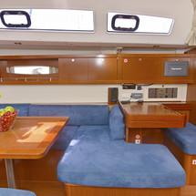 Beneteau Oceanis 50 Family
