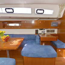 Beneteau Oceanis 50 Family