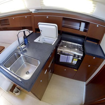 Hanse 385