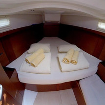 Hanse 385