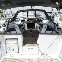Hanse 415