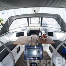 Hanse 415