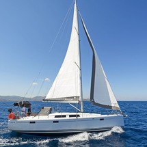 Hanse 415