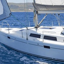 Hanse 415
