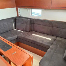 Hanse 418