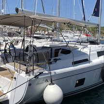 Hanse 418