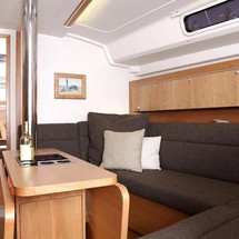 Hanse 415