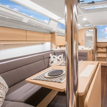 Hanse 418