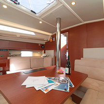 Hanse 418