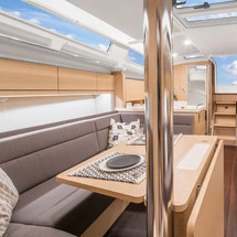 Hanse 418