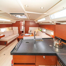 Hanse 418